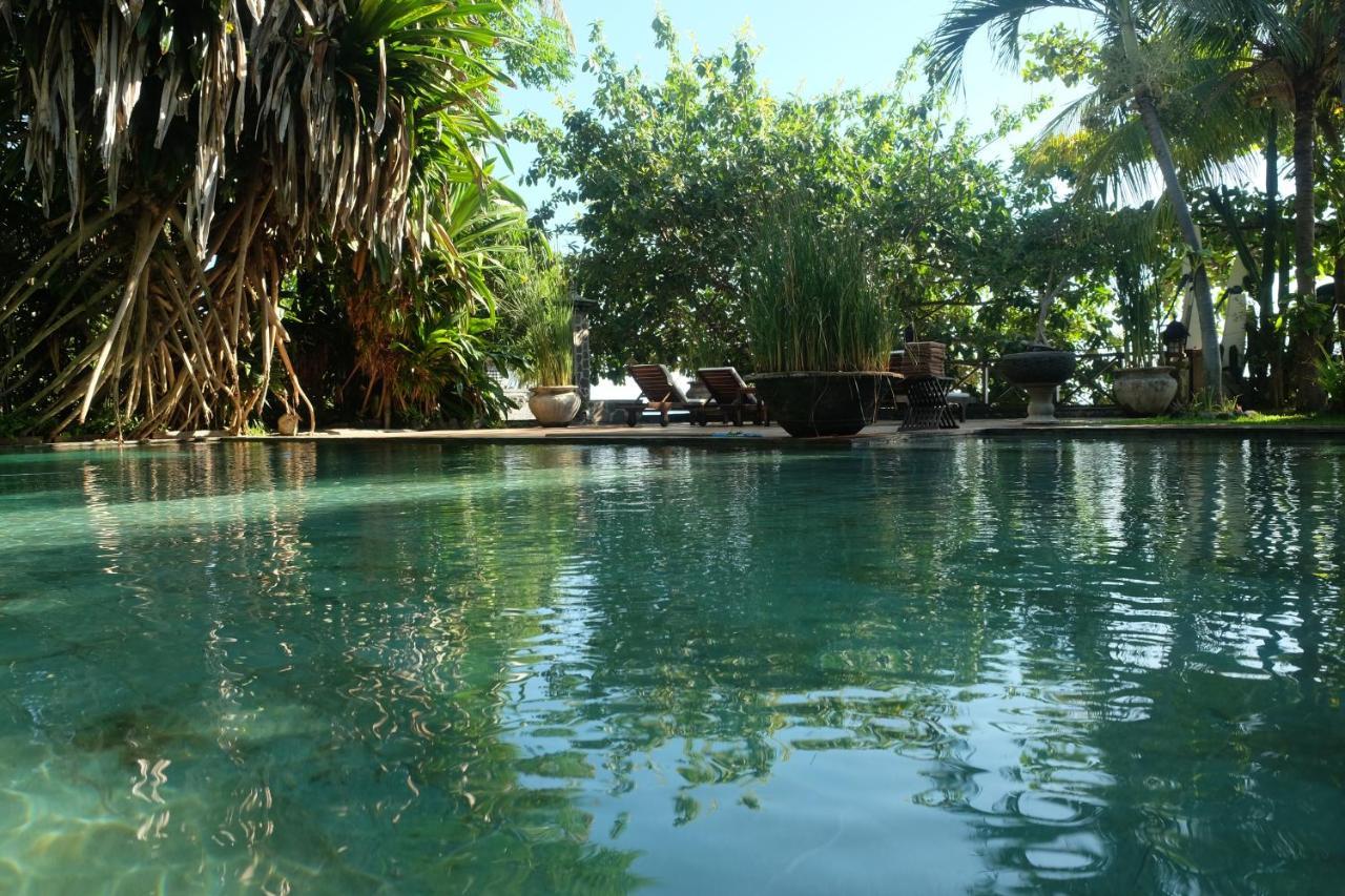 Villa Boreh Beach Resort And Spa Tejakula Ngoại thất bức ảnh