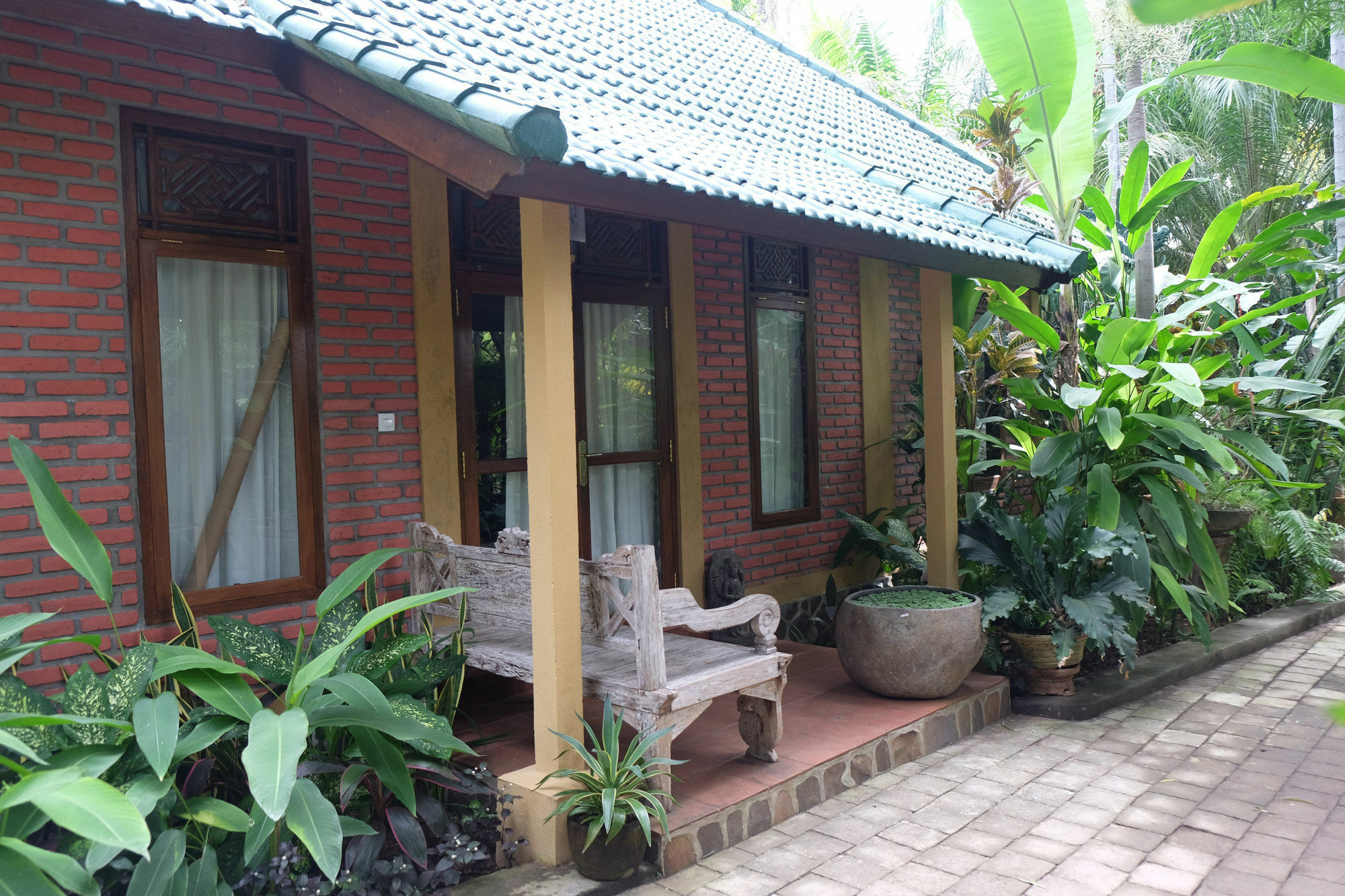 Villa Boreh Beach Resort And Spa Tejakula Ngoại thất bức ảnh